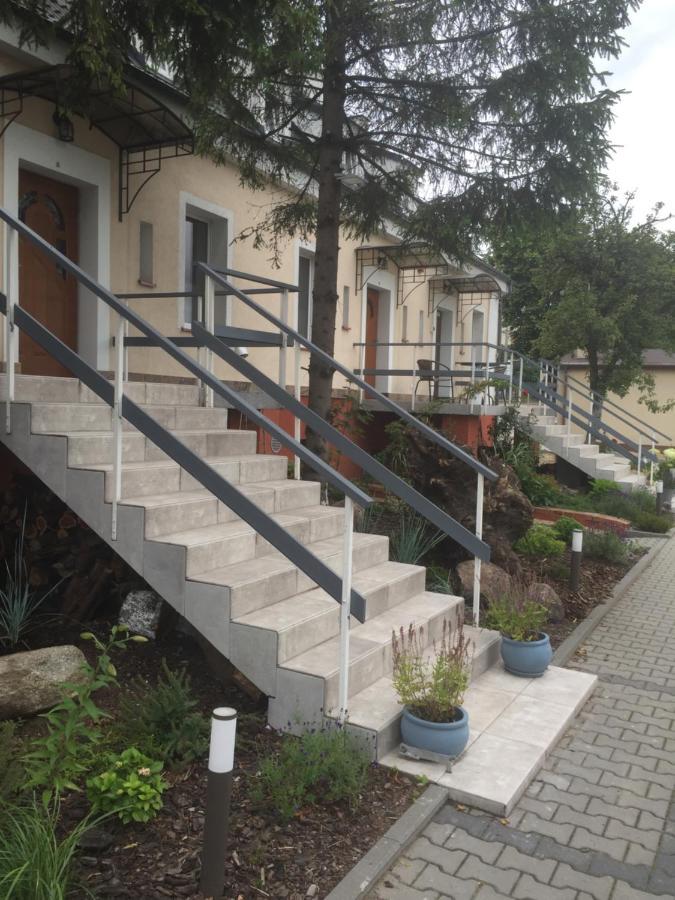 Villa Italiana Pokoje Z Prywatnymi Lazienkami & Odnowa Biologiczna Gdynia Exteriör bild