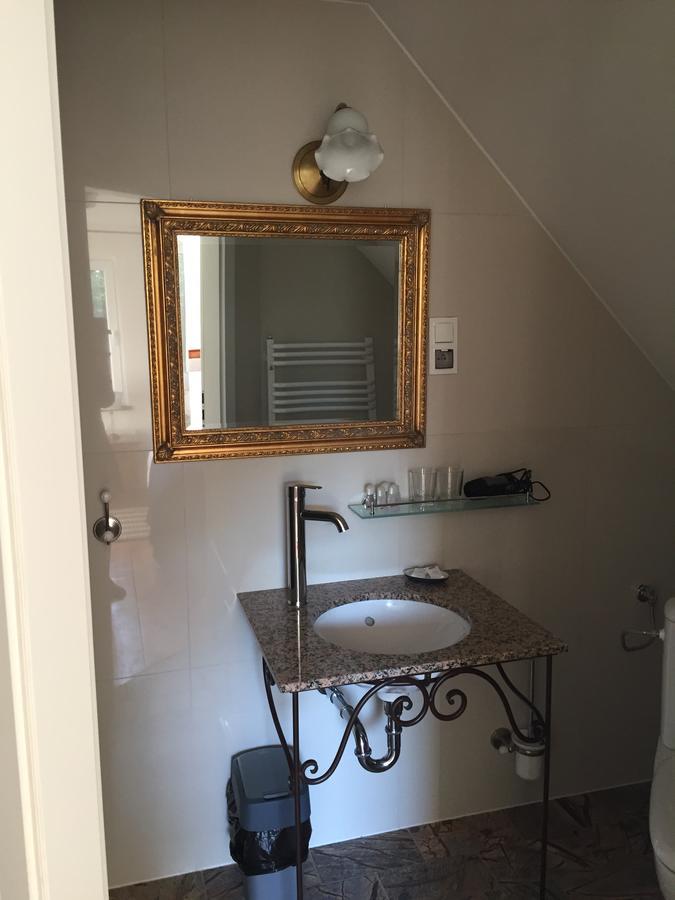 Villa Italiana Pokoje Z Prywatnymi Lazienkami & Odnowa Biologiczna Gdynia Exteriör bild